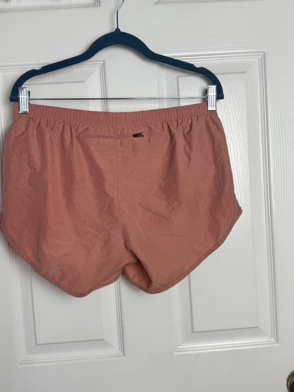 Nike Dri-FIT Womens Running Shorts in Light Pink Peach Color Size Medium - Picture 5 of 7